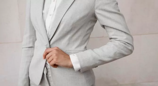 Как правильно стирать пиджак и ухаживать за костюмом?